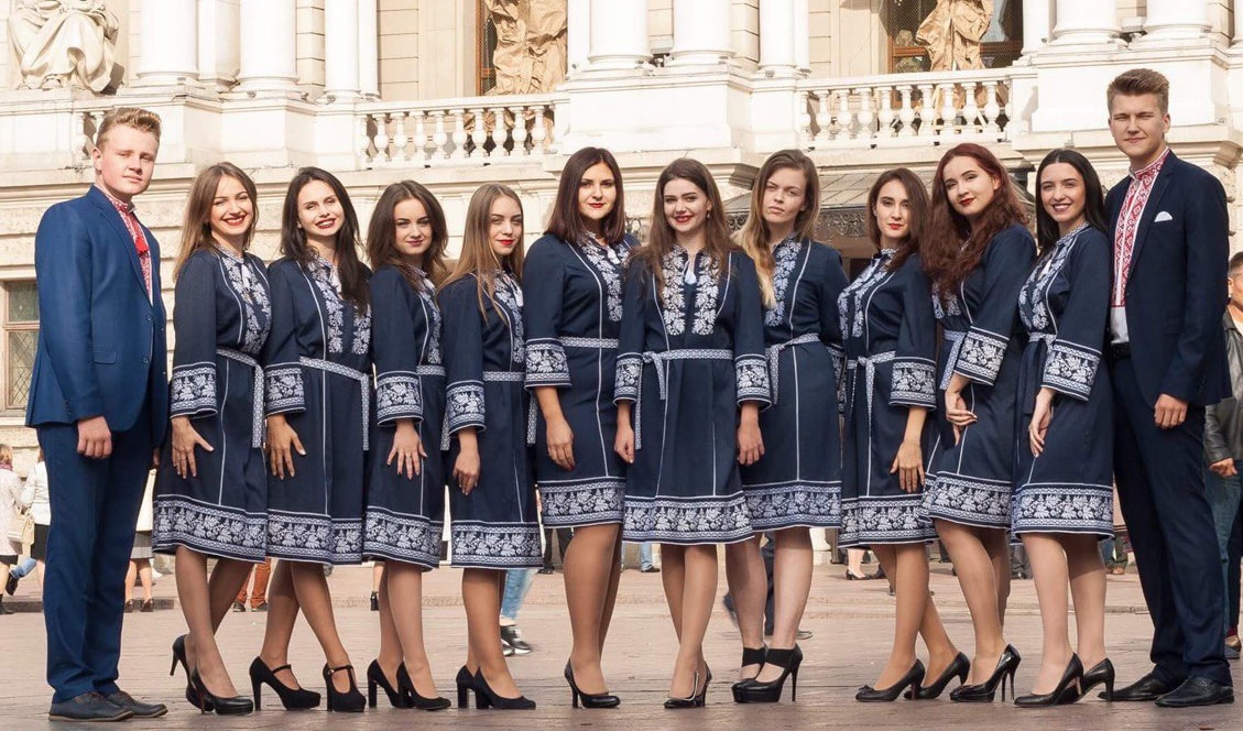 «Кава на Професорській» запрошує на музично-поетичний вечір до Дня студента «У ритмі юності» ансамбль естрадної пісні Львівської політехніки "Сузір'я"